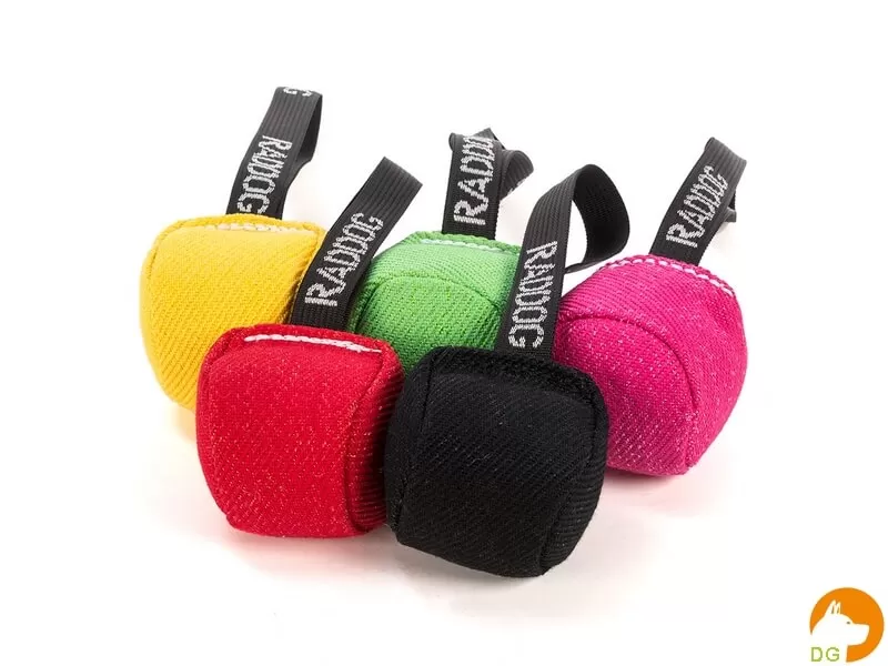 RADDOG nylcot bal met lus, 7 cm 1 B00652 Nylcot bal 7 cm met lus set