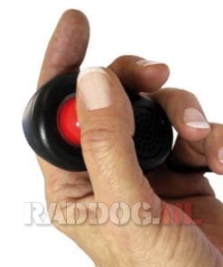 Mikki Clikka clicker 5 Clicker Mikki in hand