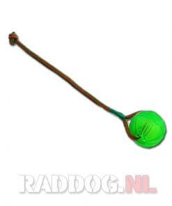 STARMARK small Chew Ball met koord 7cm 5 starmark bal met koord groen 7cm langerekt