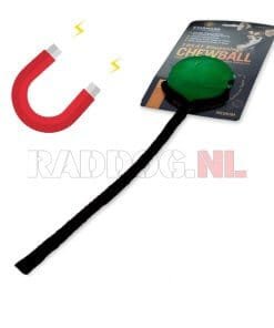 Chew ball met koord en magneet