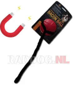 Chew ball bacon met koord en magneet